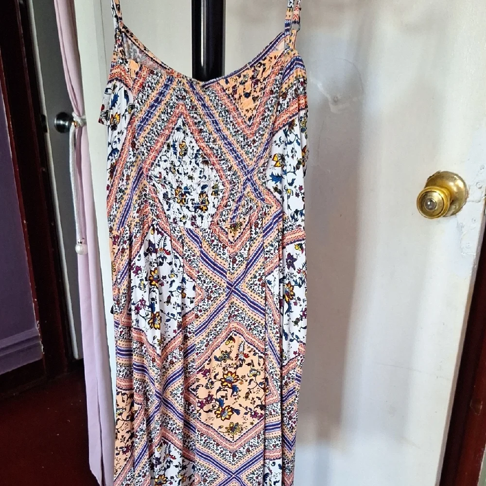 H&M Multicolor Patterned Dress - Picture 3 of 3